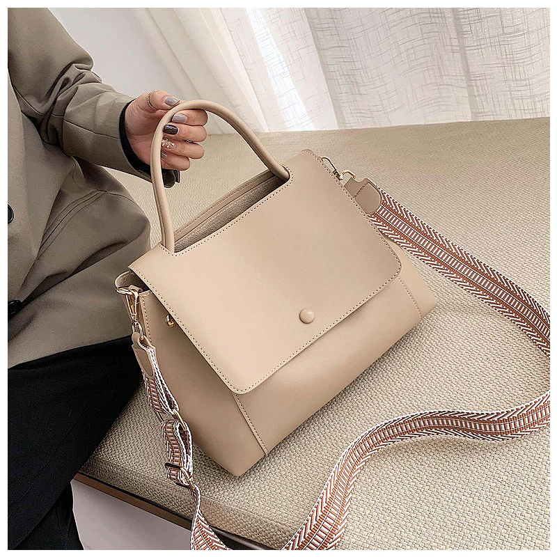 The Amalia Handbag - Image 8