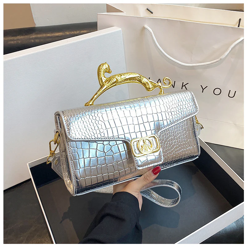 The Fonda Handbag - Image 13