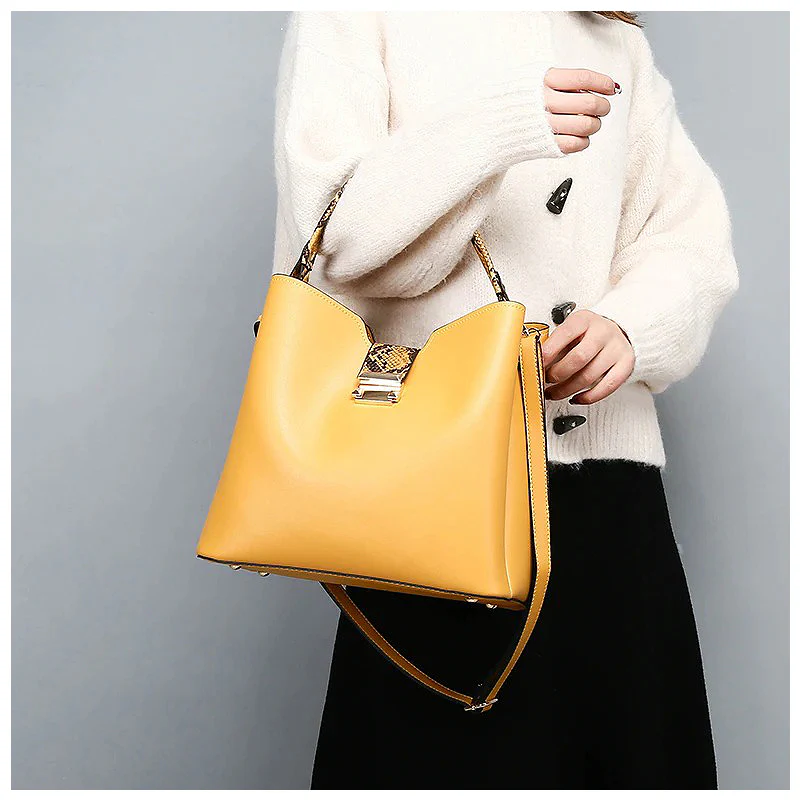 The Olive Shoulder Bag - Image 7